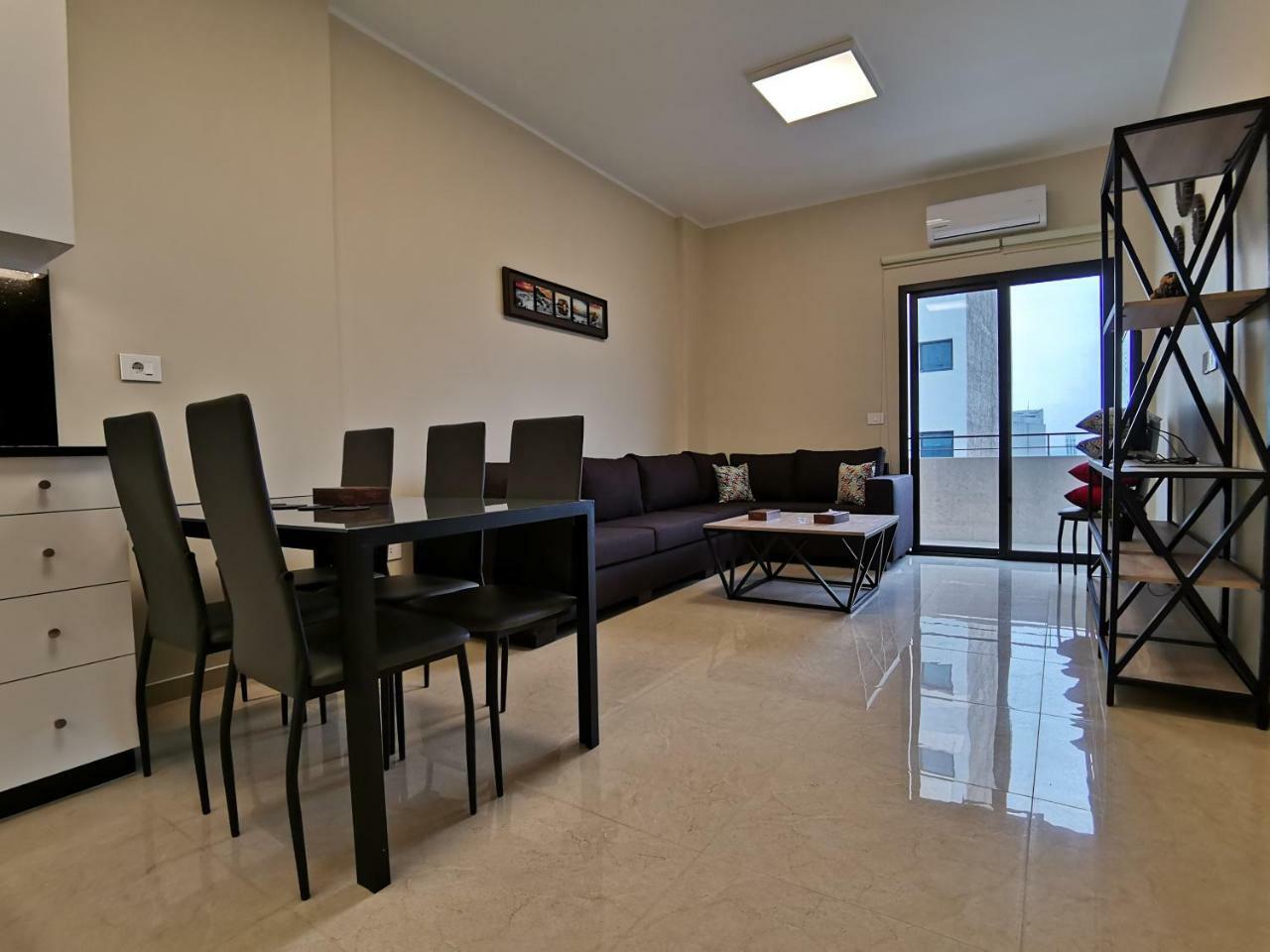 West House Apartments-Mar Mikhael Bejrút Kültér fotó